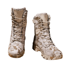Load image into Gallery viewer, Anti-slip rubber outsole of Camohunters all-terrain camouflage boots.