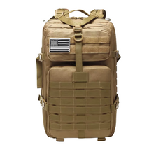 Load image into Gallery viewer, Camohunters tactical backpack zipper & hasp closure detail