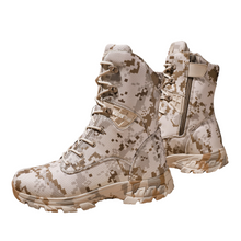Load image into Gallery viewer, Rear heel detail showing durability of Camohunters camouflage boots.
